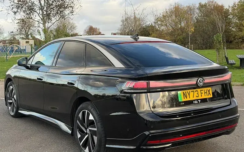 Occasion VW ID.7 Pro 210 kW (286 ch) 2024 Citadine