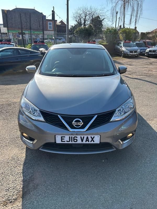 Używany Nissan Pulsar N-Connecta 2016 Szary Hatchback