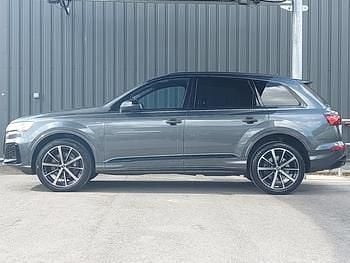 Used Audi Q7 Black Edition 340 HP (250 kW) 2023 Grey SUV