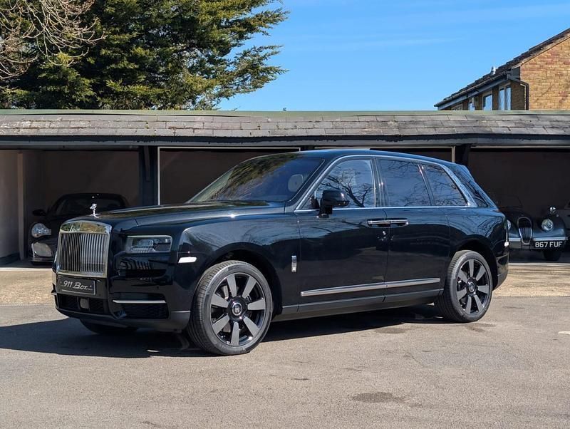 Used Rolls Royce Cullinan 571 HP (419 kW) 2022 Black SUV