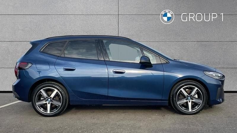 Used BMW 225 Active Tourer Sport Line 242 HP (177 kW) 2025 Blue MPV