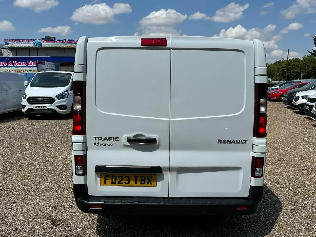 Used Renault Trafic 2023 White MPV
