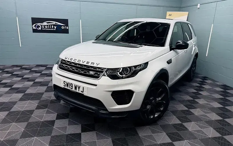 Used Land Rover Discovery Sport Landmark 179 HP (131 kW) 2019 SUV