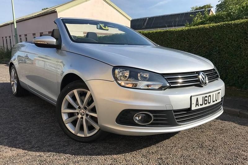 Silver Used 2011 VW Eos SE Cabriolet | £3,790 (Good price) - Image 1/1