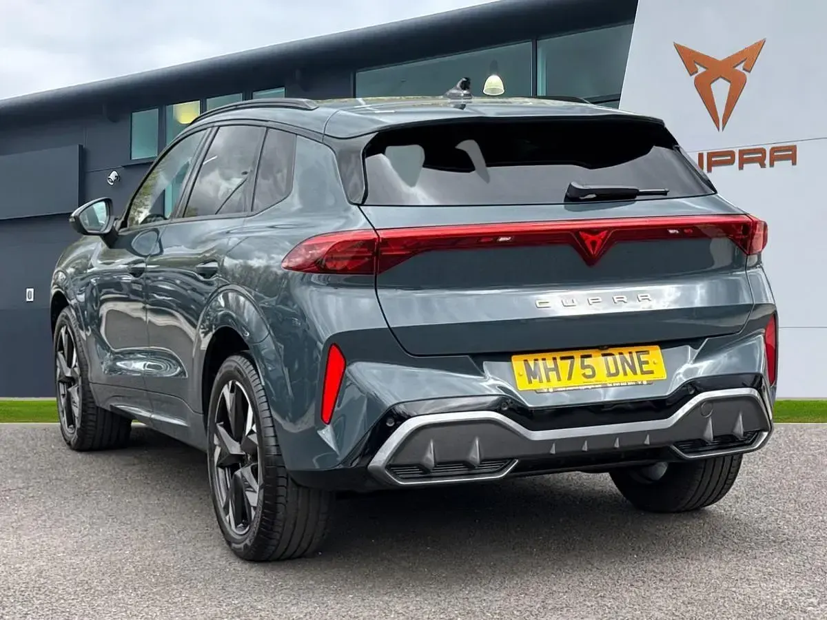 Begagnad Cupra Terramar 150 HK (110 kW) 2026 Blå SUV