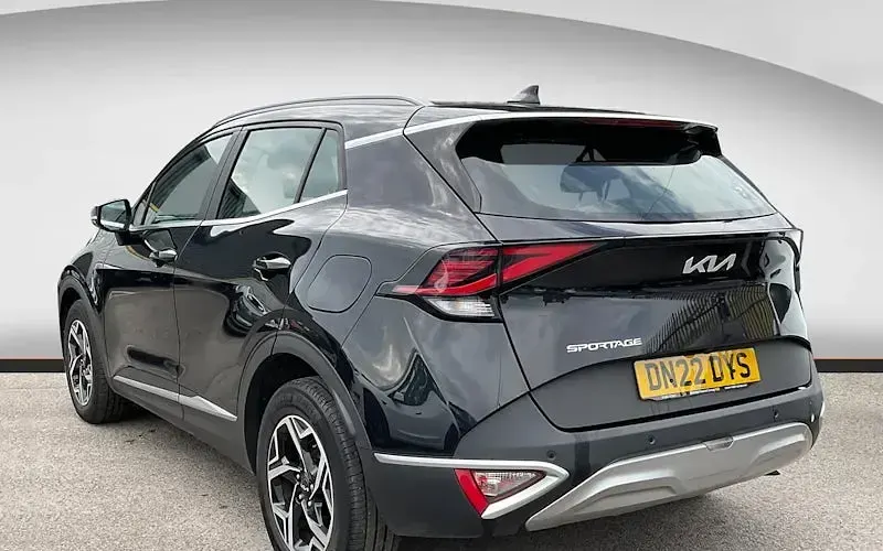 Usado Kia Sportage 150 CV (110 kW) 2022 Negro SUV