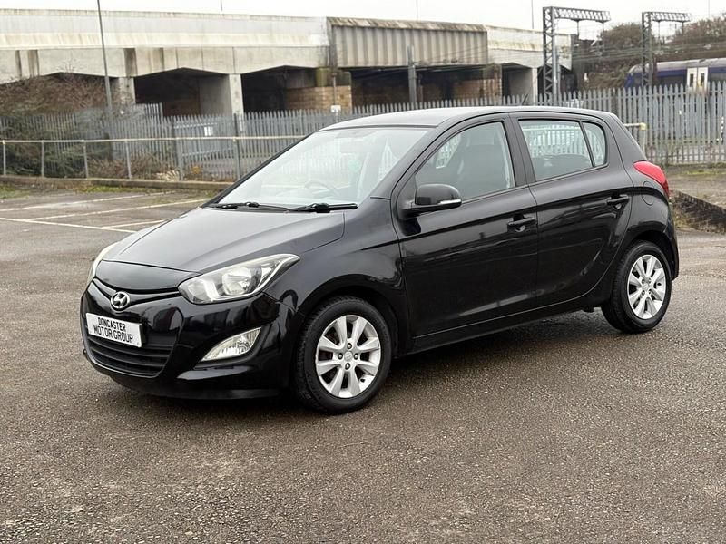 Used Hyundai i20 Active 2012 Black Hatchback