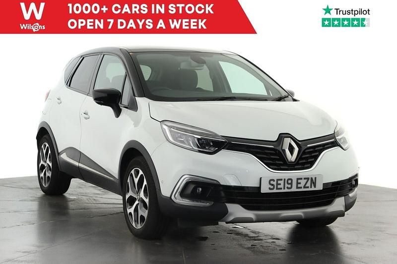 White/black Used 2019 Renault Captur GT-Line SUV | £8,199 (Fair price) - Image 1/4