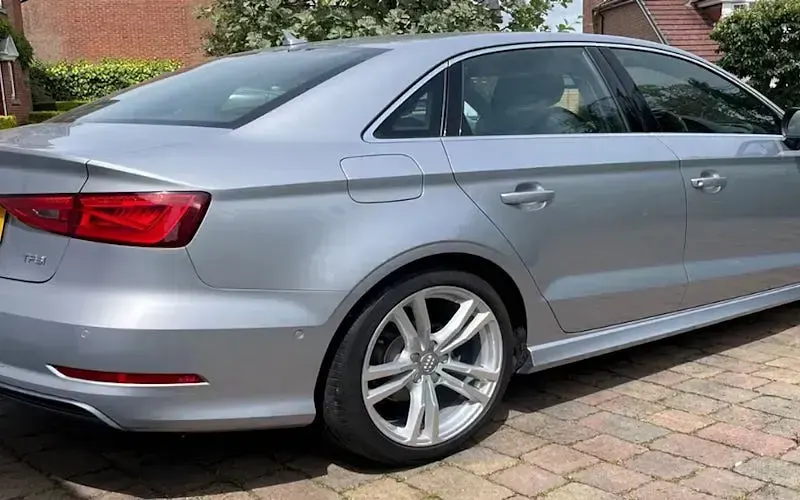 Used Audi A3 Comfort 150 HP (110 kW) 2016 Silver Sedan