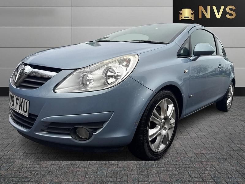 Used Vauxhall Corsa Design Edition 89 HP (65 kW) 2009 Blue Hatchback