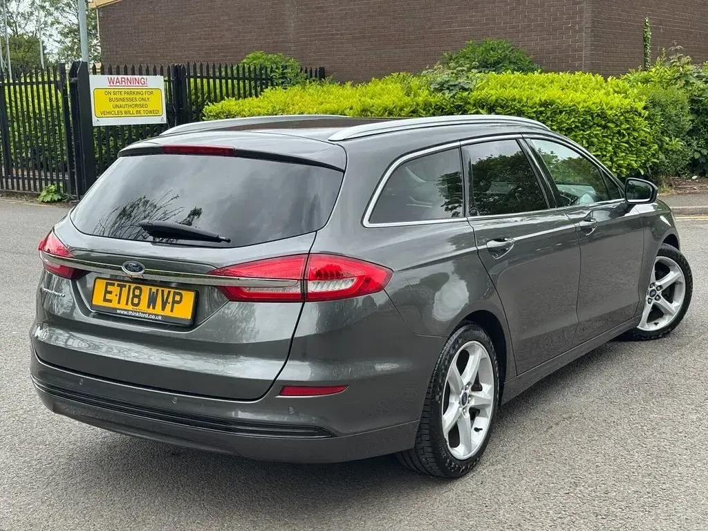 Used Ford Mondeo Titanium 165 HP (121 kW) 2018 Grey Estate