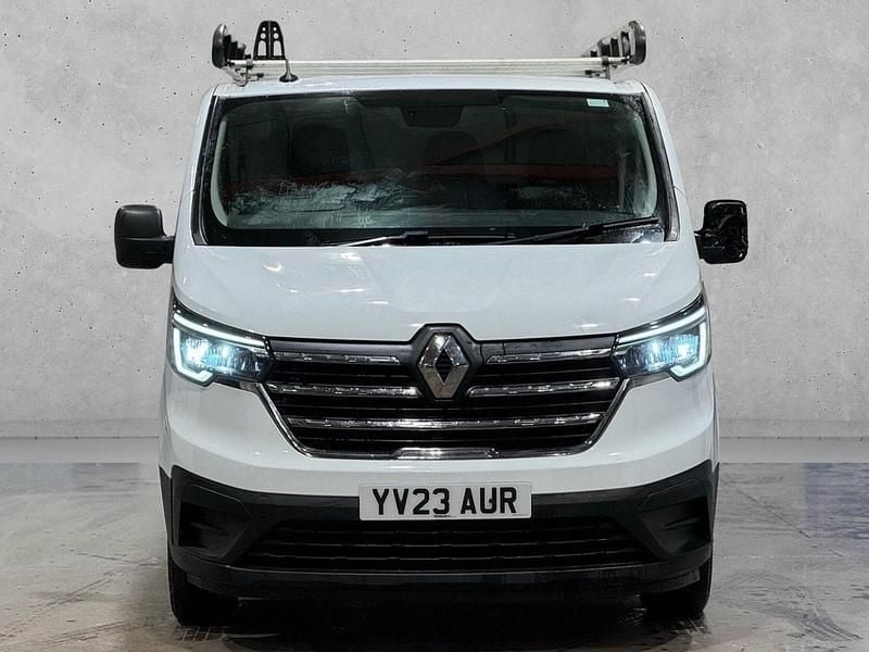 Used Renault Trafic 2023 White MPV