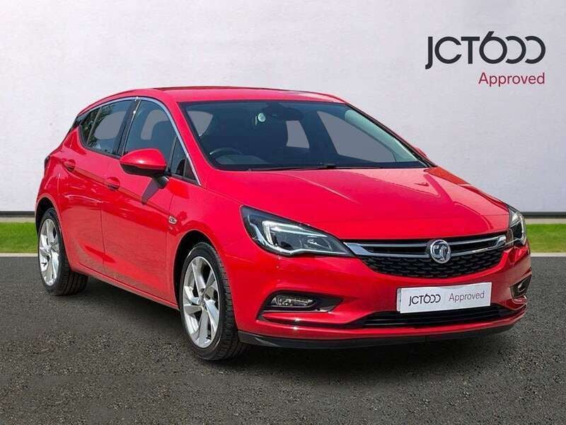 Red Used 2018 Vauxhall Astra SRi Hatchback | £9,000 (Fair price) - Image 1/4