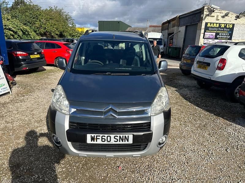 Used Citroën Berlingo XTR 90 HP (66 kW) 2010 Grey MPV