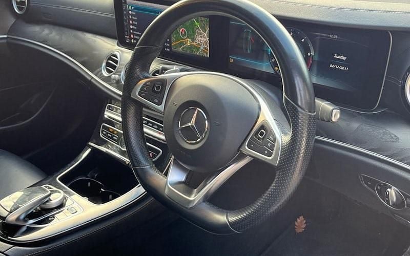 Used Mercedes E350 AMG line 258 HP (189 kW) 2017 White Estate