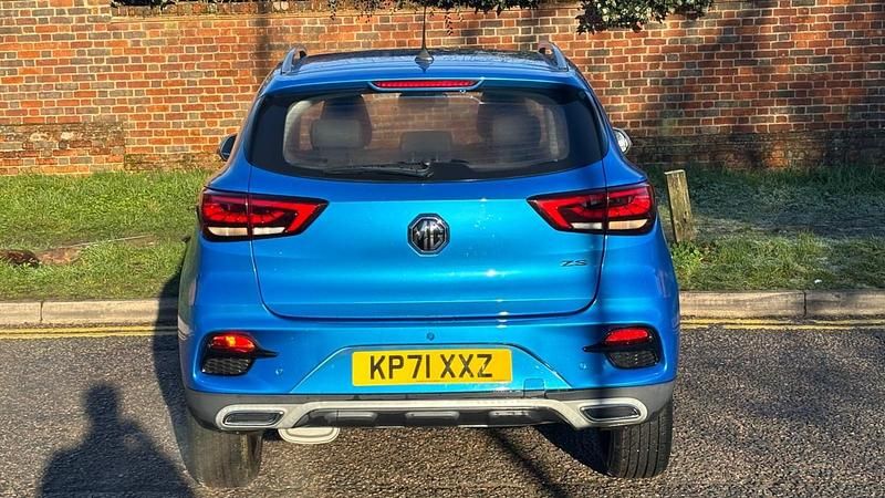 Used MG ZS Excite 2021 Blue Hatchback