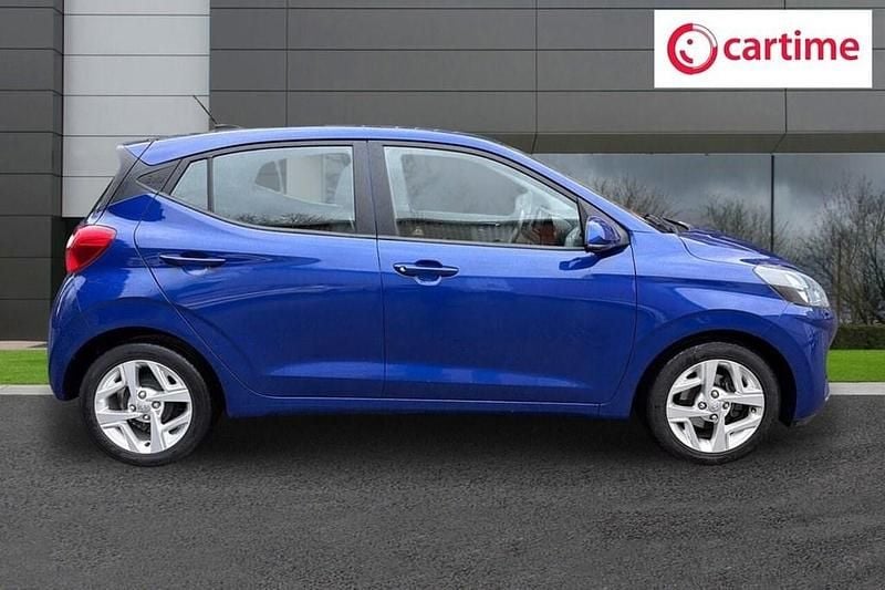 Used Hyundai i10 SE 84 HP (61 kW) 2021 Blue Hatchback