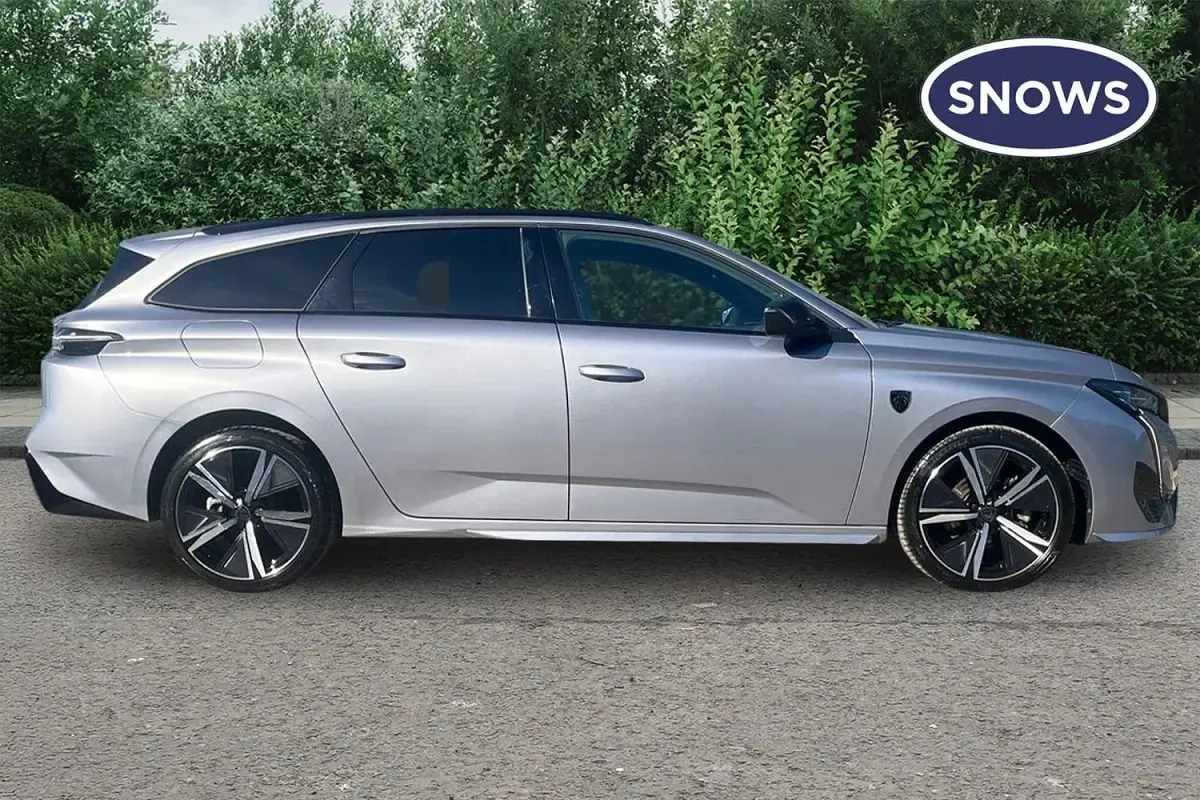 Used Peugeot 308 GT 136 HP (100 kW) 2025 Cumulus grey