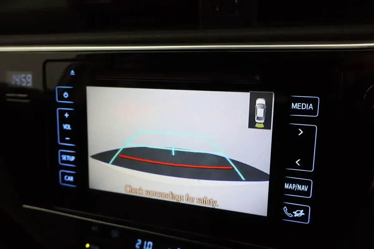 Usado Toyota Auris Hybrid 2015 Branco Citadino