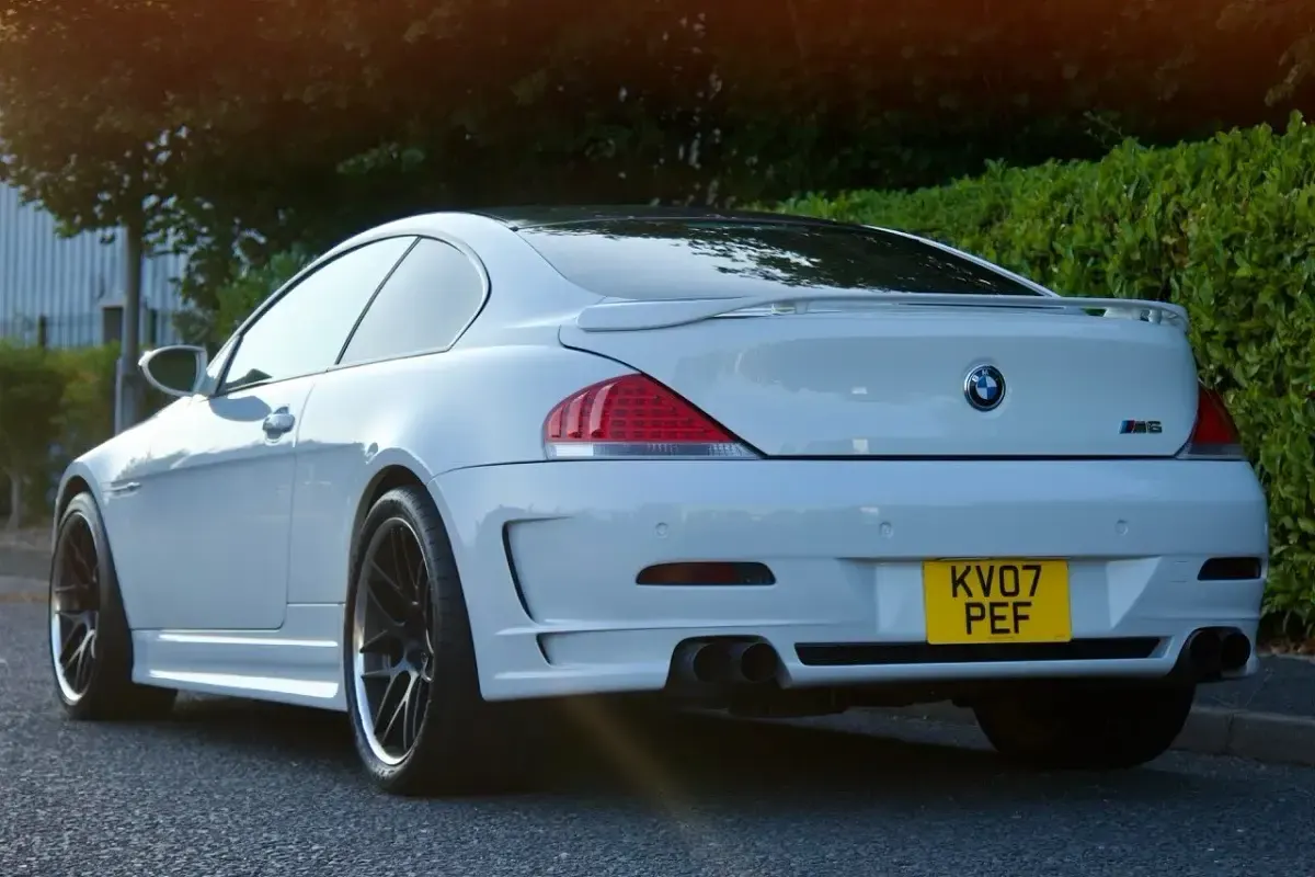 Used BMW M6 Comfort Edition 507 HP (372 kW) 2007 White Coupe