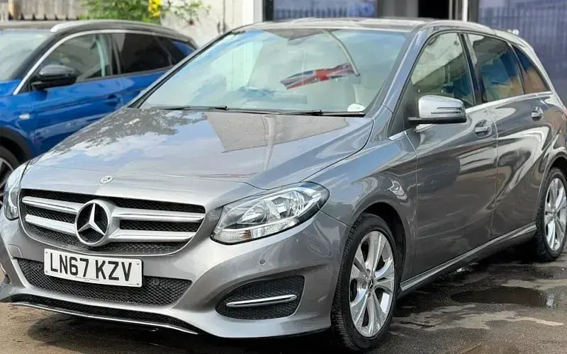 Used Mercedes B200 Executive 156 HP (114 kW) 2017 Hatchback