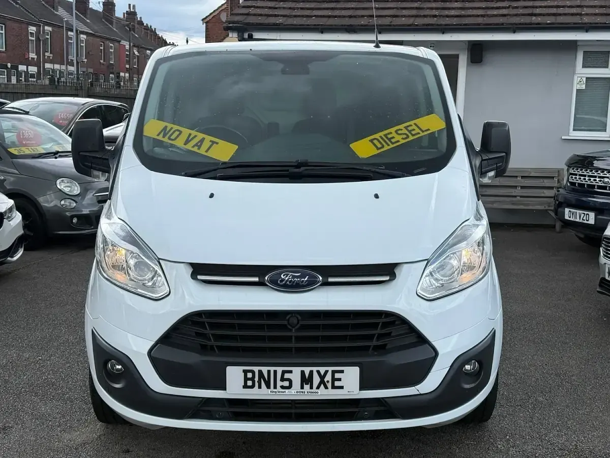 Used Ford Transit Custom Trend 125 HP (91 kW) 2015 White Van
