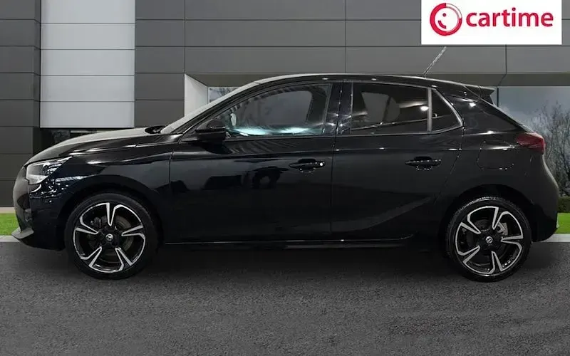 Used Vauxhall Corsa SRi 101 HP (74 kW) 2021 Black Hatchback