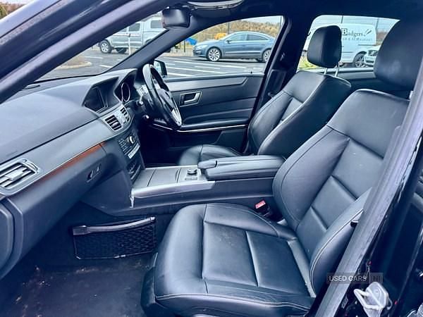 Begagnad Mercedes E220 AMG 2016 Svart Sedan