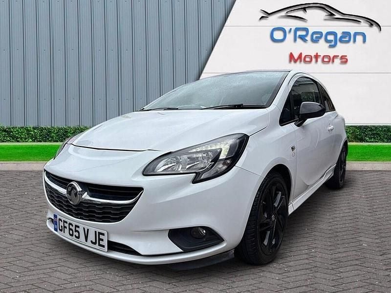 Second-hand Vauxhall Corsa Edition 2015 Alb Hatchback