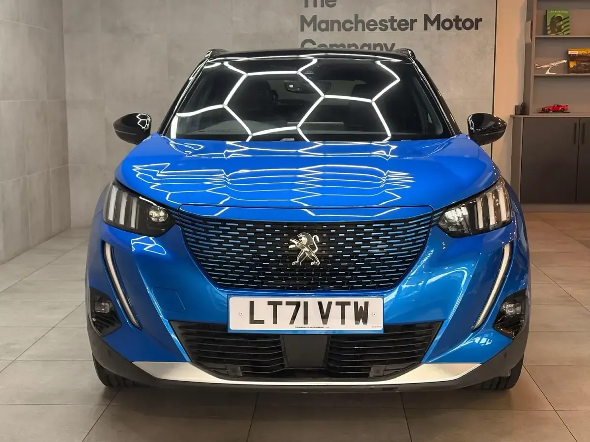 Used Peugeot e-2008 GT 50 kW (68 HP) 2021 Blue SUV