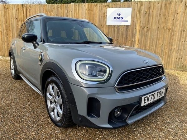 Grey metallic Used 2020 Mini Cooper Countryman Classic SUV | £12,400 - Image 1/1