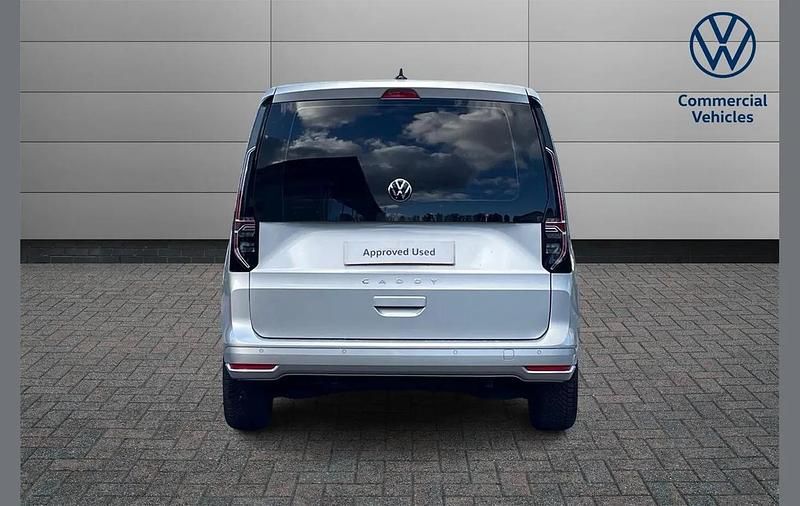 Used VW Caddy Pro 102 HP (75 kW) 2023 Silver MPV