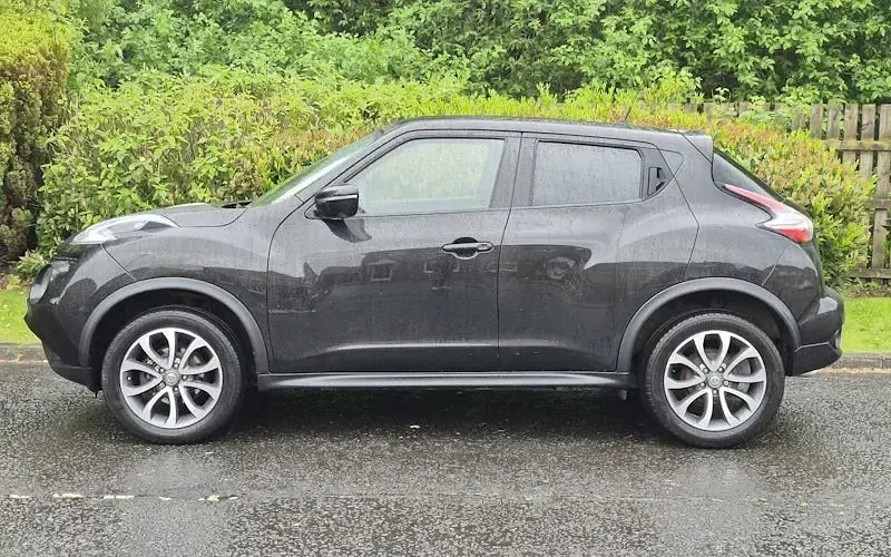 Used Nissan Juke Tekna 110 HP (80 kW) 2016 Black SUV