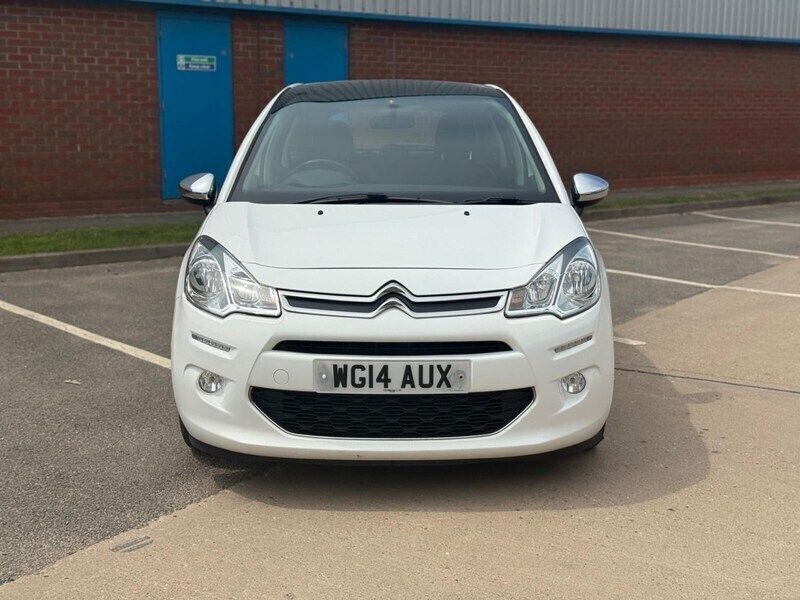 White Used 2014 Citroën C3 SELECTION Hatchback | £1,799 (Good price) - Image 1/4