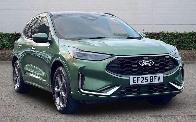 Green Used 2025 Ford Kuga ST-Line SUV | £26,200 (Good price) - Image 1/4