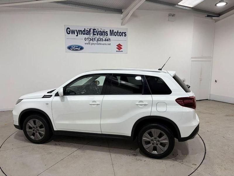 Used Suzuki Vitara SZ-T 129 HP (94 kW) 2023 White SUV
