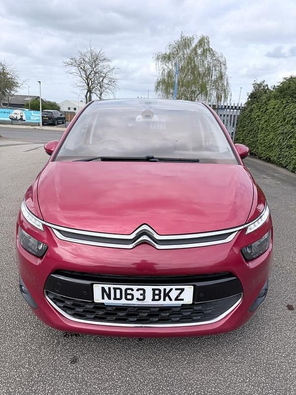 Used Citroën C4 Picasso Exclusive 115 HP (84 kW) 2013 Red MPV