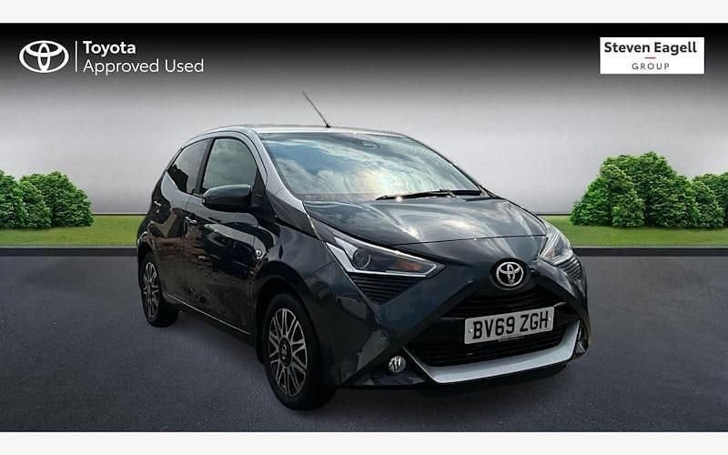 Used 2021 Toyota Aygo X-clusiv Hatchback | £10,297 (Fair price) - Image 1/4