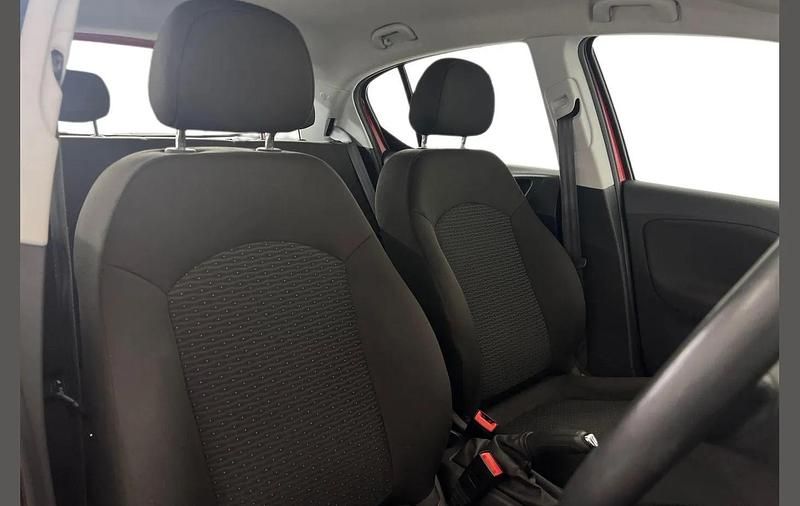 Used Vauxhall Corsa 88 HP (64 kW) 2016 Red Hatchback