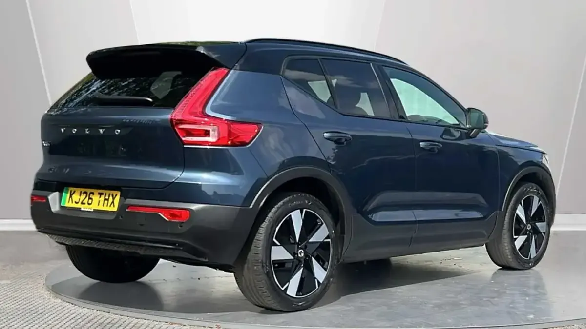 New Volvo EX40 Plus 295 kW (402 HP) 2026 SUV