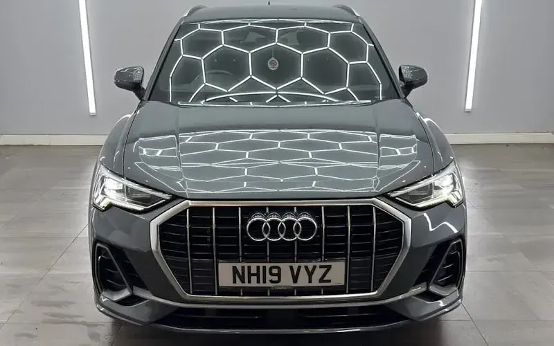 Used Audi Q3 S-Line 150 HP (110 kW) 2023 SUV