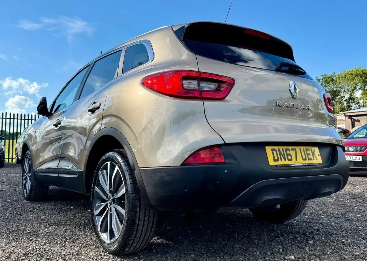 Used Renault Kadjar Signature S 110 HP (80 kW) 2017 Beige SUV