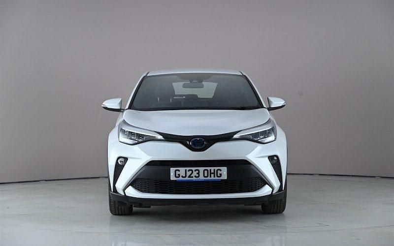 Used Toyota C-HR 122 HP (89 kW) 2023 White SUV