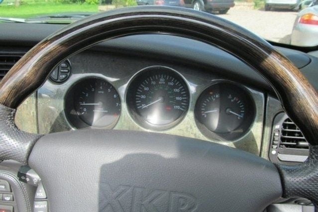 Used Jaguar XKR 370 HP (272 kW) 2002 Coupe