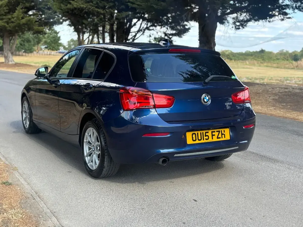 Used BMW 118 2015 Blue Hatchback
