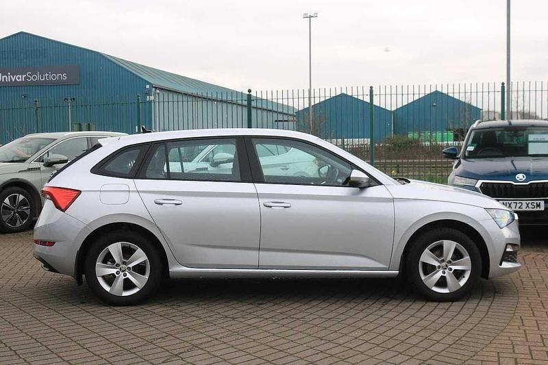 Used Skoda 110 R SE 81 HP (59 kW) 2023 Brilliant silver metallic Estate