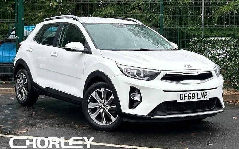 White Used 2019 Kia Stonic SUV | £9,497 (Good price) - Image 1/4