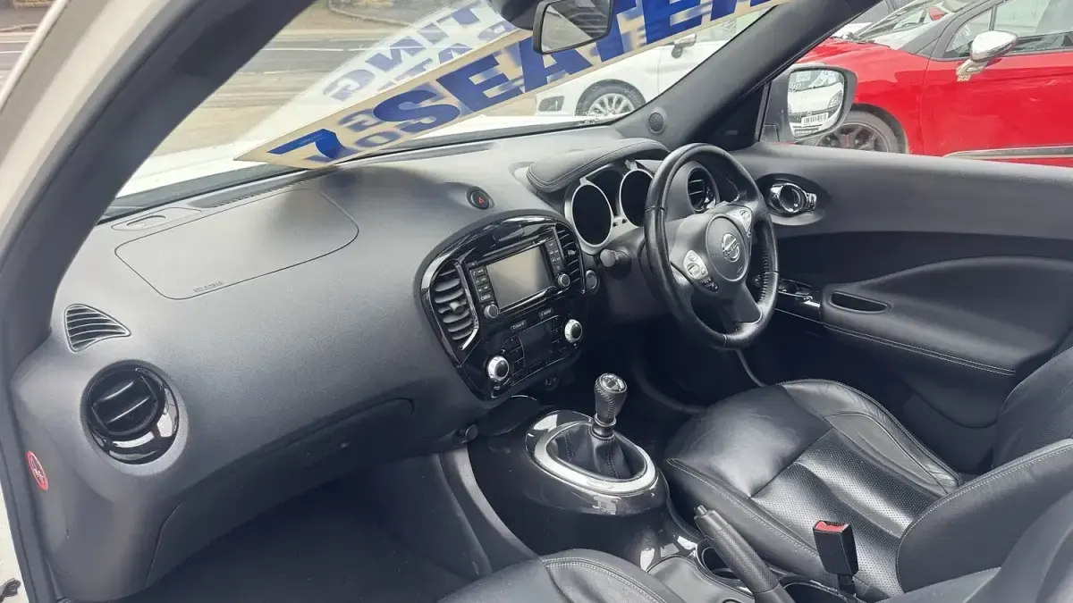 Used Nissan Juke Pack 2015 White SUV