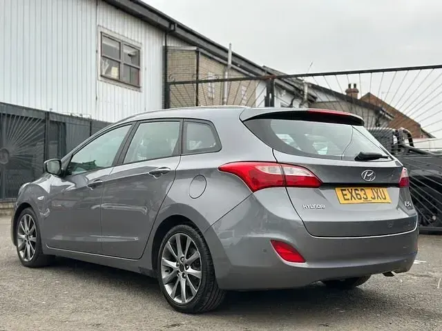 Used Hyundai i30 Active 110 HP (80 kW) 2013 Grey Estate