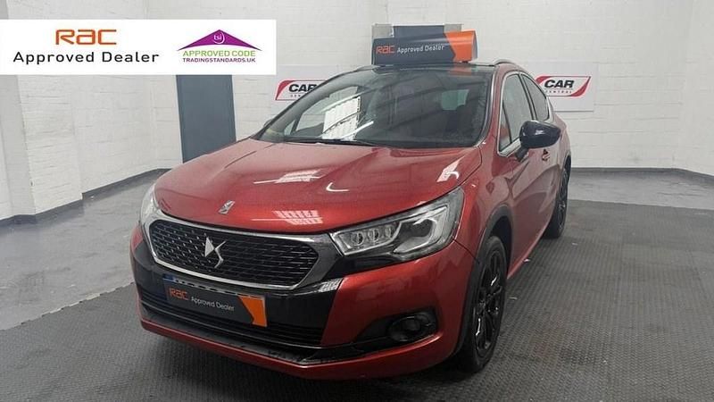Used DS Automobiles DS4 130 HP (95 kW) 2016 Orange Hatchback